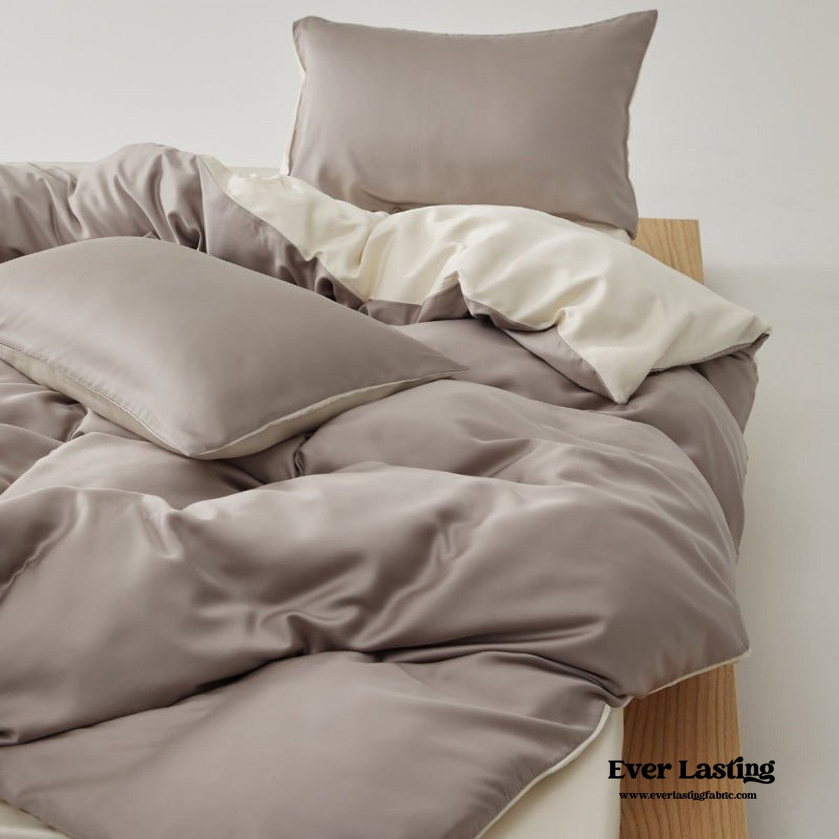Adeline Pastel Silky TENCEL™ Bedding Set / Yellow