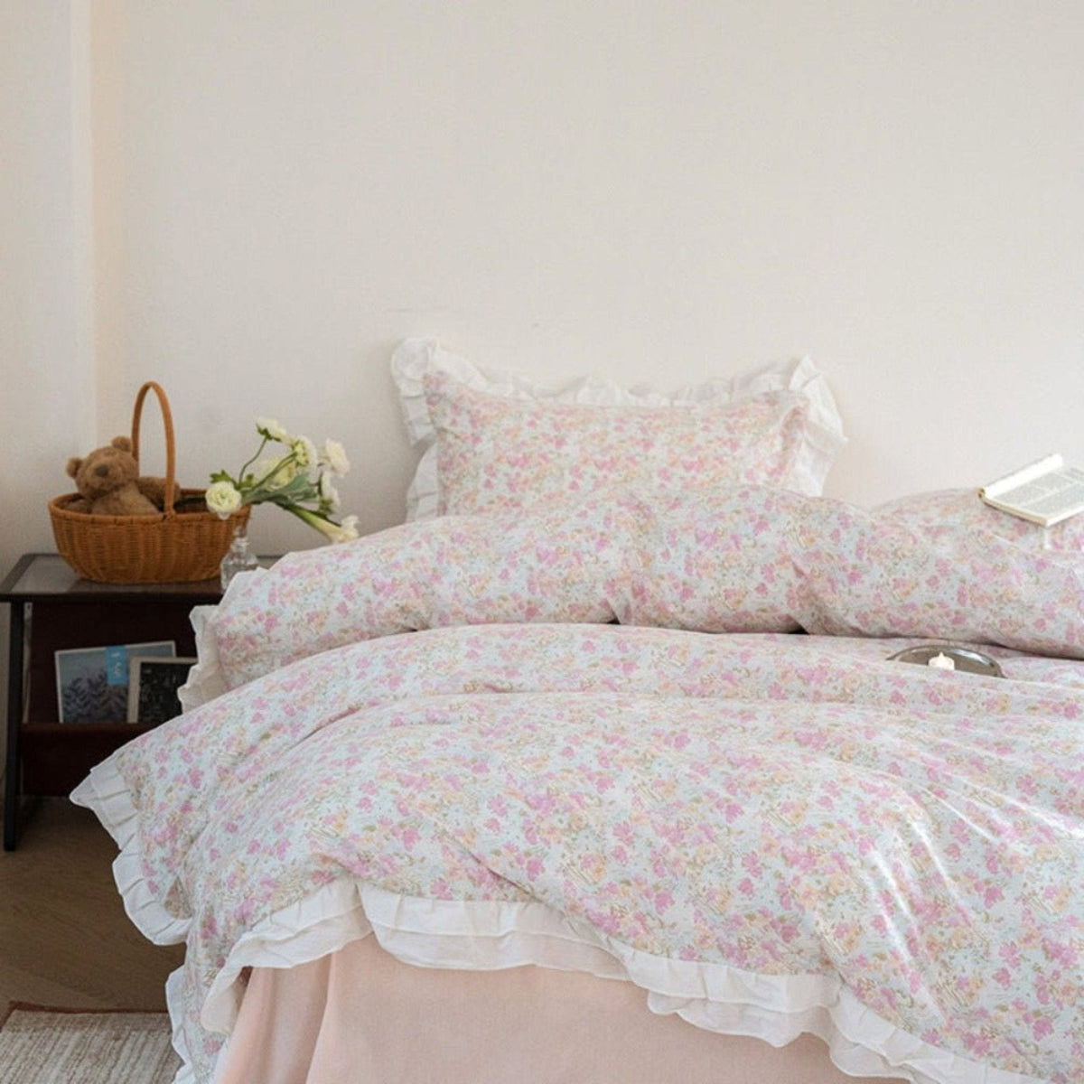 Annie Lace Ruffle Floral Bedding Set / Pink Beige